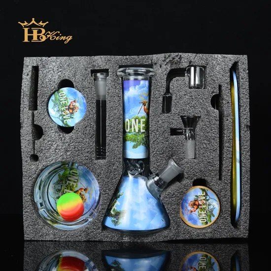 Moking Accessories Gift Set 4 in 1 Set Grinder Rolling Tray Glass Ashtray Smoking Pipe Smoking Kits