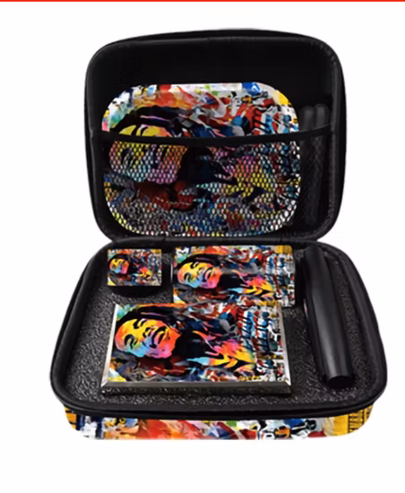 Moking Accessories Gift Set 4 in 1 Set Grinder Rolling Tray Glass Ashtray Smoking Pipe Smoking Kits